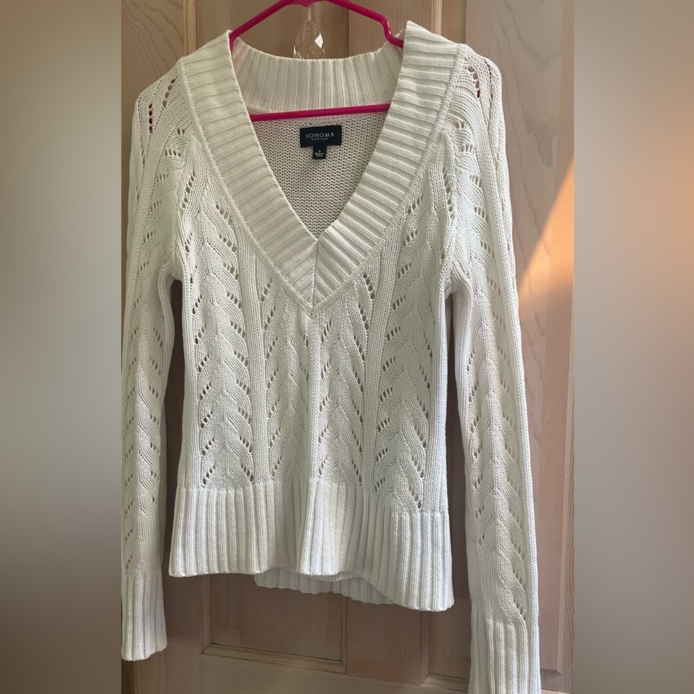 Elegant White Cable Knit Sweater